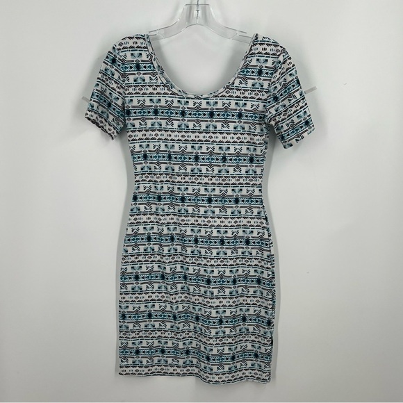 Mudd Bodycon Short Sleeve Print Dress Size S - Picture 5 of 6